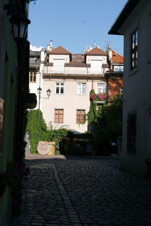 Sunflower Apartment Krakau Buitenkant foto