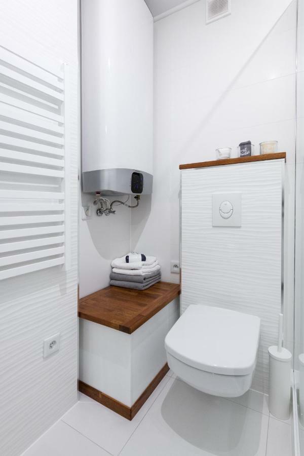 Sunflower Apartment Krakau Buitenkant foto