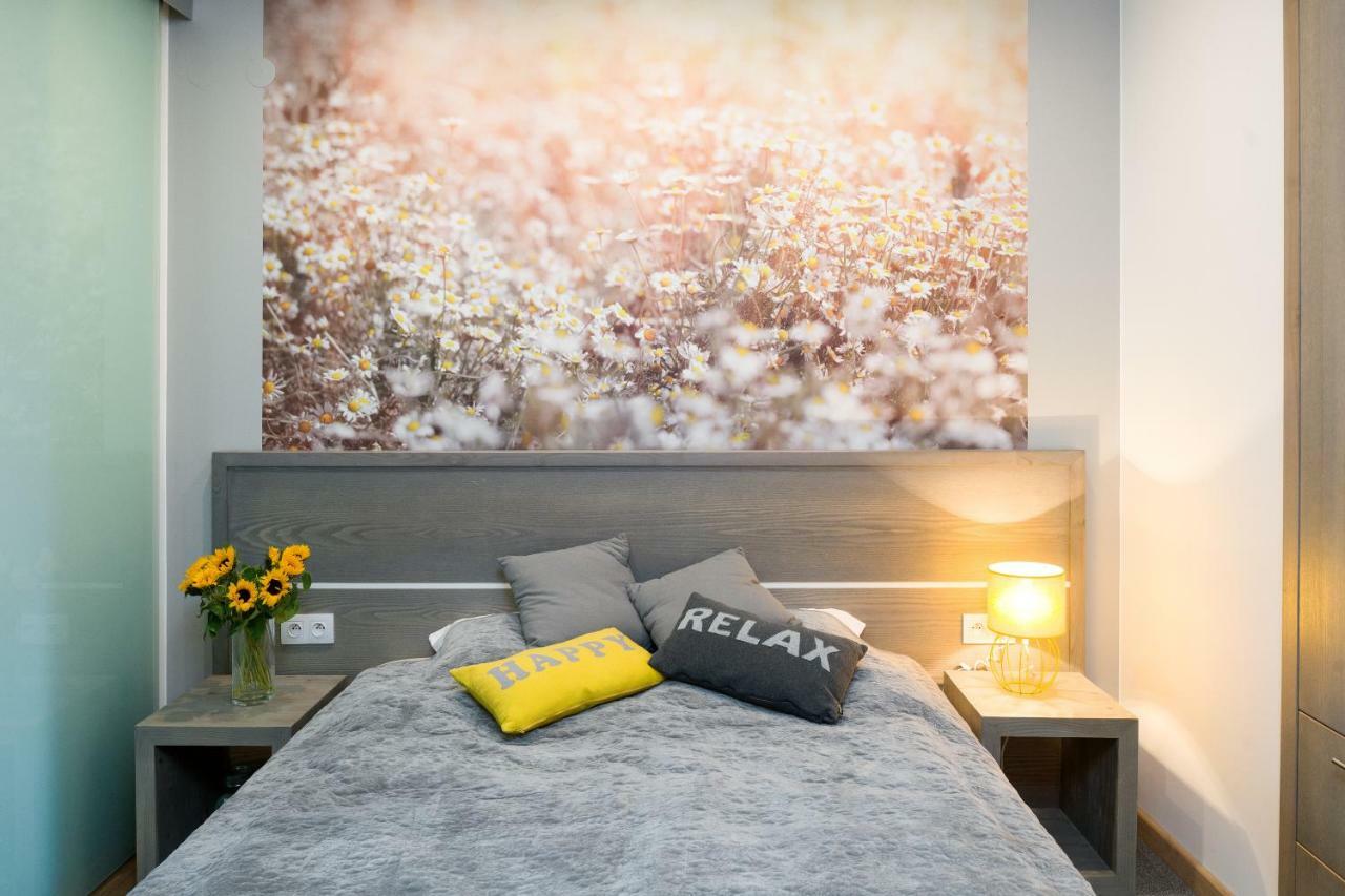 Sunflower Apartment Krakau Buitenkant foto
